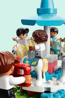  LEGO® DUPLO® Kasabası Lunapark 10956 Tren, Dönmedolap, Atlıkarınca ve Daha Fazlasını İçeren Lunapark